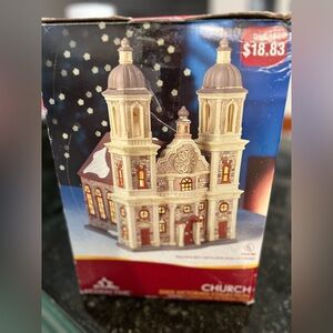 CHURCH Holiday Time Village 11 ½” Tall Lighted Cathedral Victorian Christmas